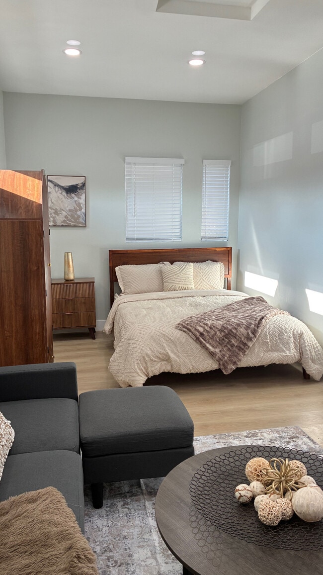 29014 Misty Point Ln, Unit Studio in Menifee, CA - Building Photo - Building Photo