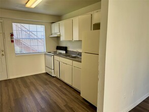 5201 Market St in Houston, TX - Building Photo - Building Photo