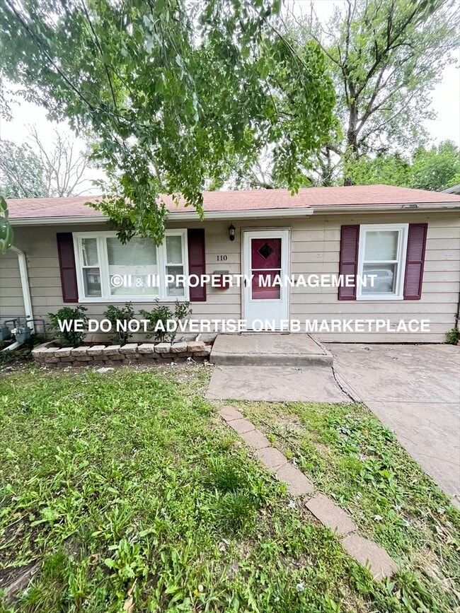property at 110 S Annie St