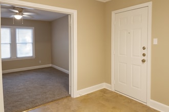 110 E 30th St, Unit B in Austin, TX - Building Photo - Building Photo