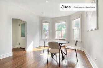 Room in Shared 4 bed/2 bath home, Unit A in Chicago, IL - Building Photo - Building Photo