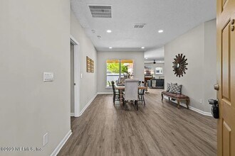 2909 Piedmont Manor Dr in Orange Park, FL - Foto de edificio - Building Photo