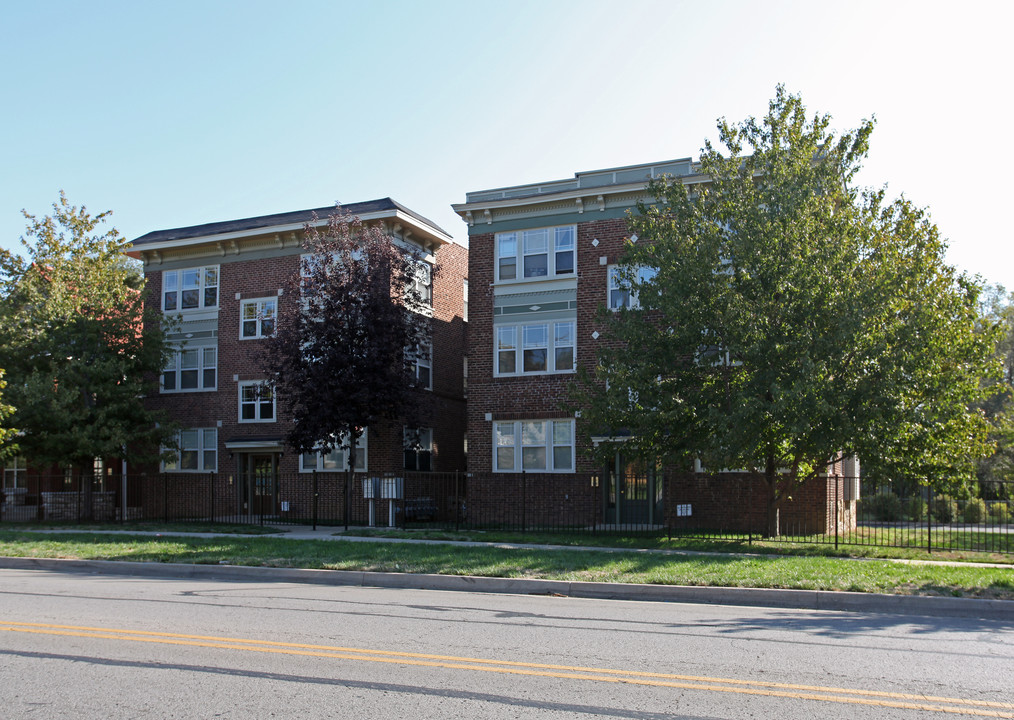 629 Benton Blvd in Kansas City, MO - Foto de edificio