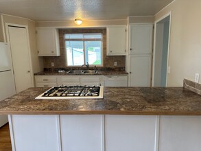 4020 Kern St in Timnath, CO - Building Photo - Building Photo