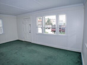 4978 Narragansett Ave in San Diego, CA - Building Photo - Building Photo