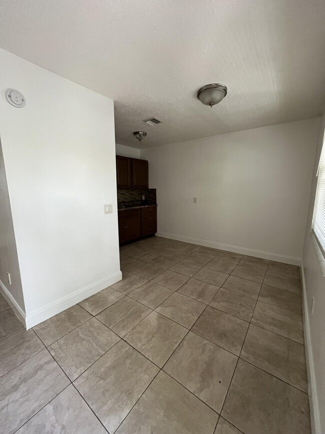 1130 N F St in Lake Worth, FL - Building Photo - Building Photo