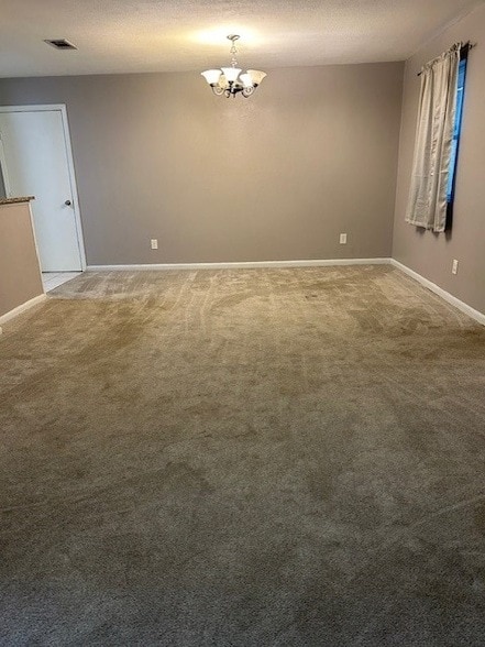 1013 Red Oak St in Azle, TX - Foto de edificio - Building Photo