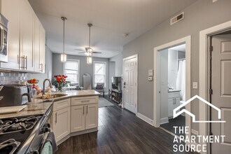 1433 N Cleaver St, Unit 3F in Chicago, IL - Foto de edificio - Building Photo