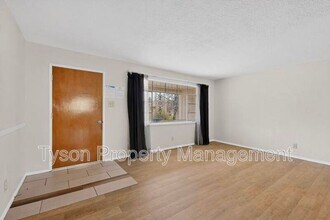 6701 Zimmerman Ave NE in Albuquerque, NM - Building Photo - Building Photo