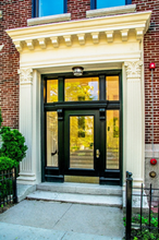 11 Alton Pl, Unit 3 in Brookline, MA - Foto de edificio - Building Photo