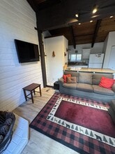 1474 Keller Rd in South Lake Tahoe, CA - Building Photo - Building Photo