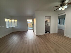 2343 NW 14th St in Miami, FL - Building Photo - Building Photo