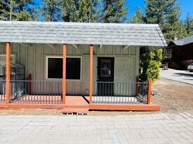 2583 Knox Ave in South Lake Tahoe, CA - Building Photo