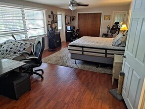 3376 Easy St in Port Charlotte, FL - Building Photo - Building Photo