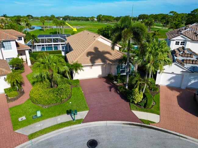 property at 902 Augusta Pointe Dr
