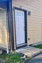 390 Benson St in Medford, OR - Building Photo