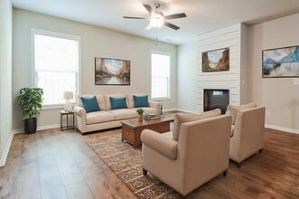 1107 Spring Marsh Ct NE in Gainesville, GA - Building Photo - Building Photo