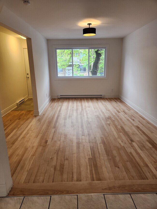 7980 Sagard Rue in Montréal, QC - Building Photo - Building Photo