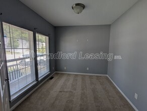 4651 Fields Way in Lorain, OH - Building Photo - Building Photo