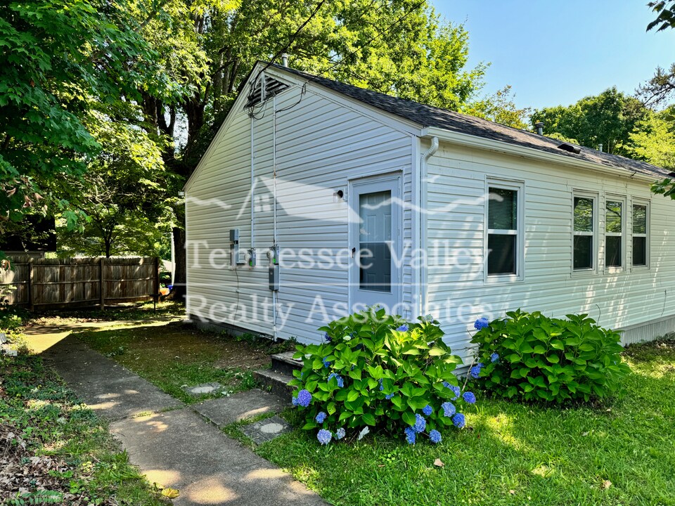 720 W Outer Dr-Unit -722 in Oak Ridge, TN - Building Photo