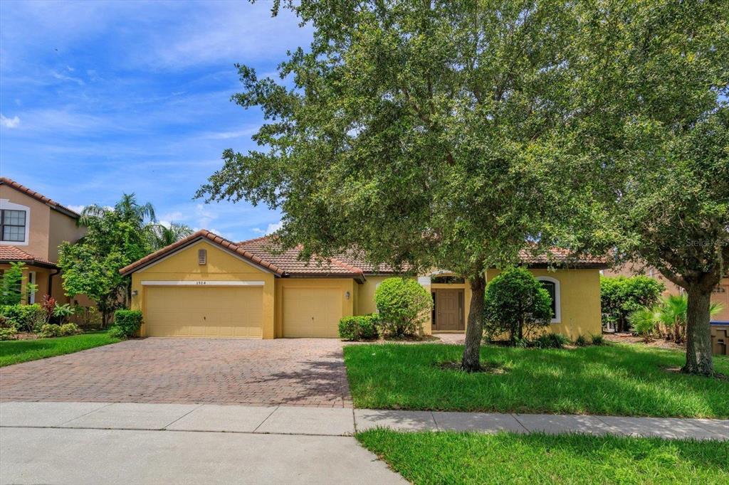 3904 Coastal Breeze Dr in Kissimmee, FL - Building Photo