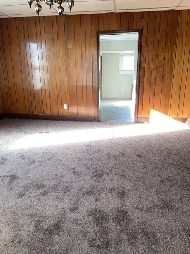 213 D St in Anderson, SC - Foto de edificio - Building Photo
