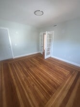 19 Redfern St, Unit 1 in North Providence, RI - Building Photo - Building Photo