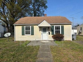 720 Westwood Ave in Hampton, VA - Building Photo - Building Photo