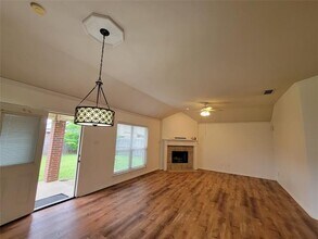 9149 Autumn Falls Dr in Fort Worth, TX - Building Photo - Building Photo