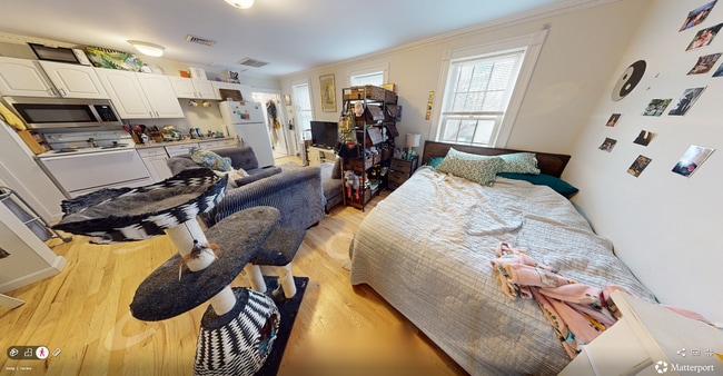 39 Cross St, Unit 4-2 in Somerville, MA - Foto de edificio - Building Photo