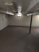 42 Rolling Hills Dr in Florissant, MO - Building Photo - Building Photo