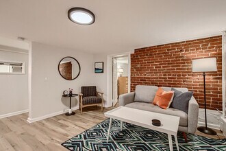 2639 E 12th Ave in Denver, CO - Building Photo - Building Photo