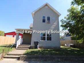 1426 Walnut St in Anderson, IN - Building Photo - Building Photo
