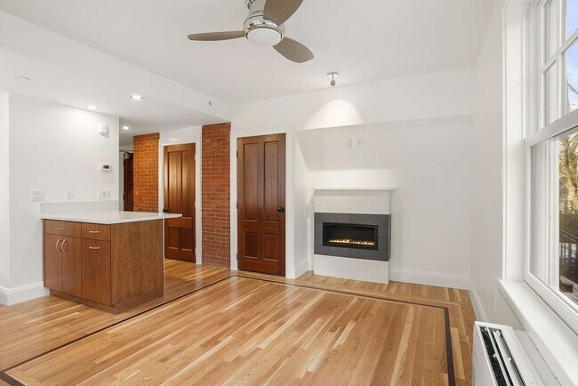 property at 165 Winthrop Rd
