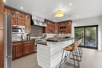 610 City Park Ave in Columbus, OH - Building Photo - Building Photo