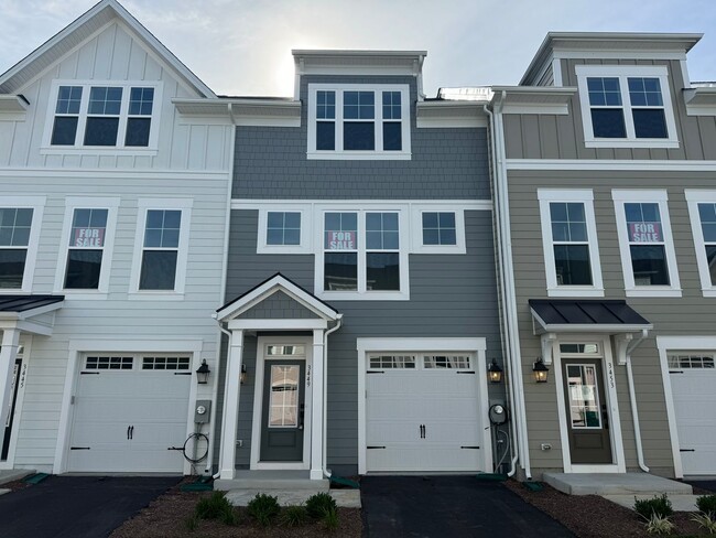 property at 3465 Monterey Dr
