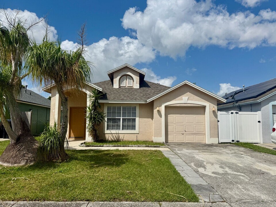 1460 Brookebridge Dr in Orlando, FL - Building Photo