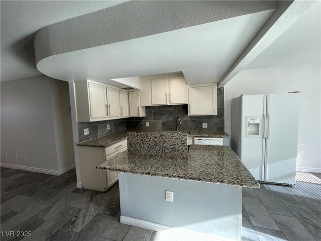 2329 N Mallard St in Las Vegas, NV - Building Photo - Building Photo