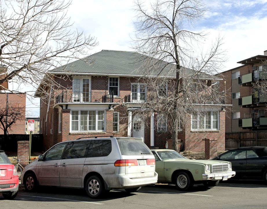 636 Pennsylvania St in Denver, CO - Foto de edificio