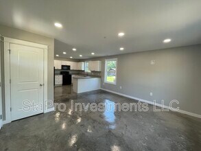 1128 Slaters Creek Rd in Goodlettsville, TN - Building Photo - Building Photo