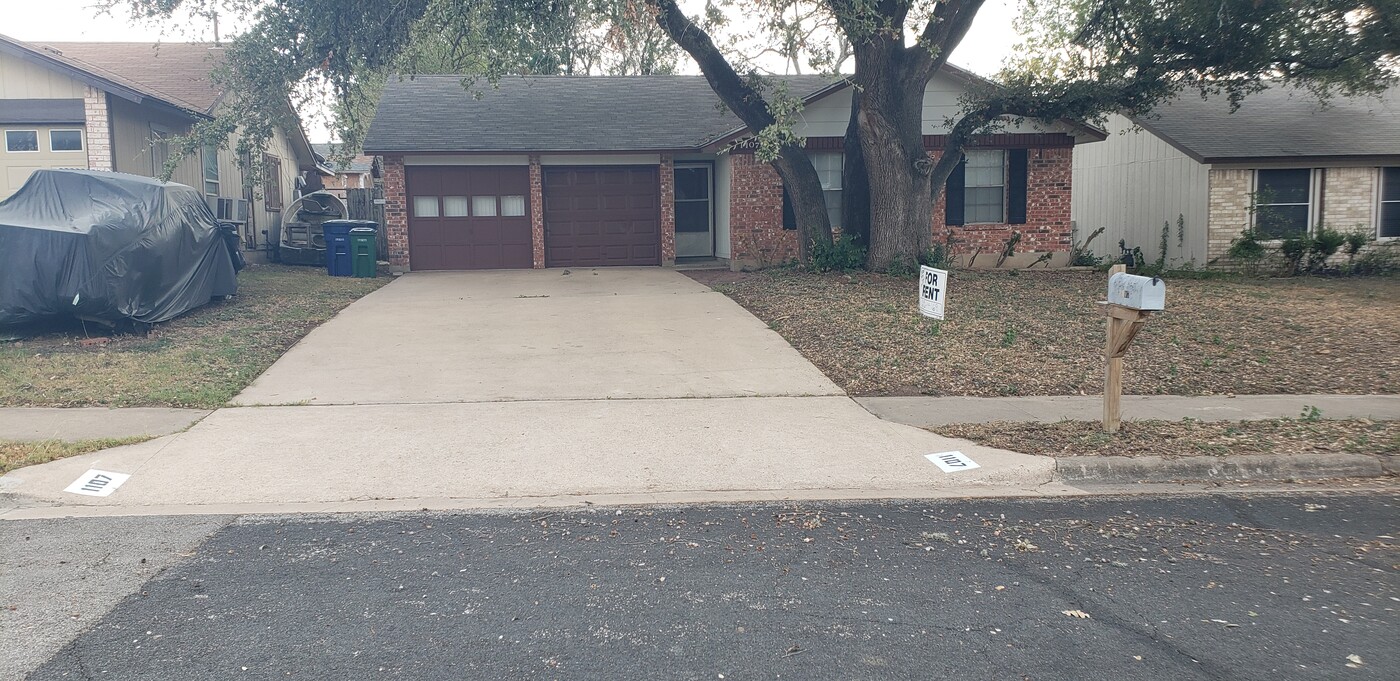 1107 Speer Ln in Austin, TX - Foto de edificio