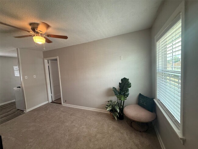 2917 Ashley St in Houston, TX - Foto de edificio - Building Photo