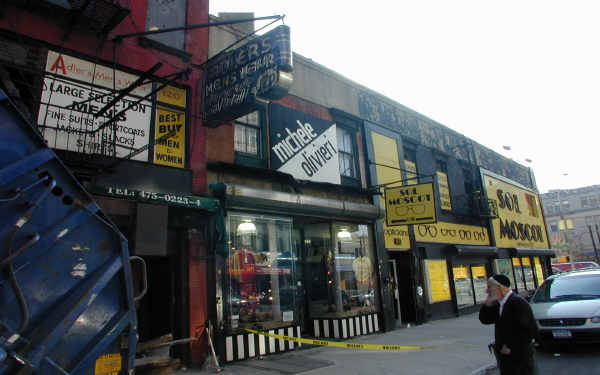 120 Orchard St in New York, NY - Building Photo - Building Photo