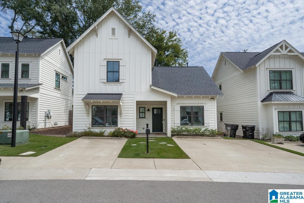 1509 Cottage Grv in Vestavia Hills, AL - Building Photo