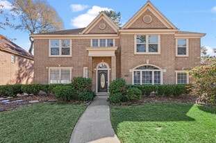 5826 Ancient Oaks Dr in Atascocita, TX - Building Photo