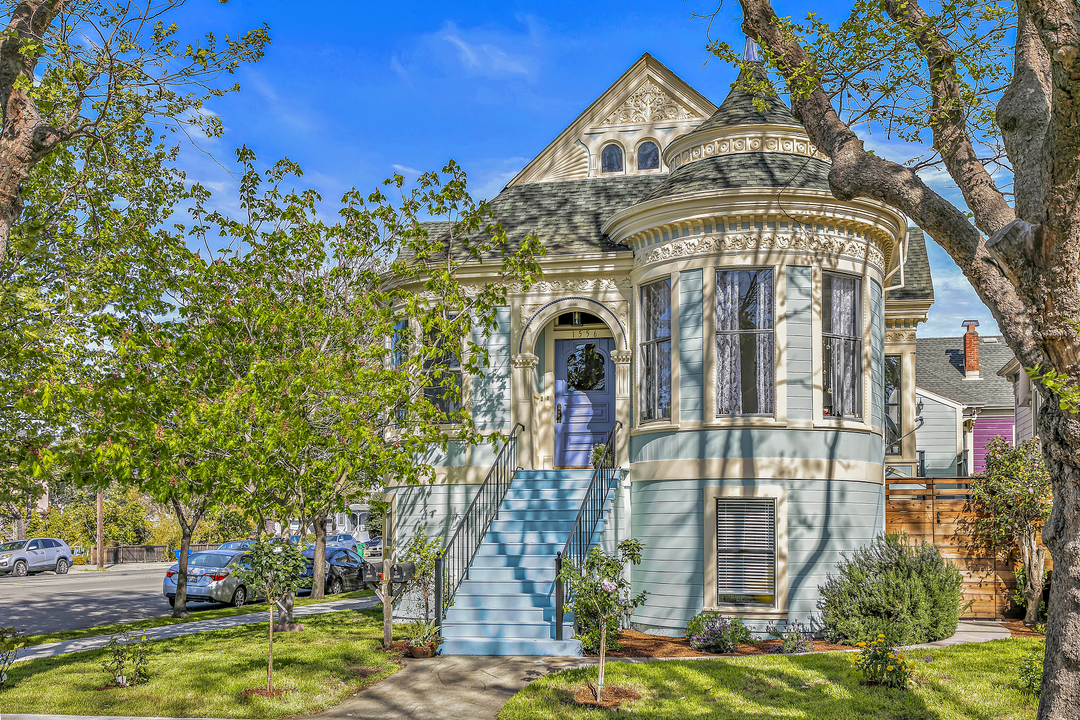 1030 Lincoln Ave in Alameda, CA - Building Photo