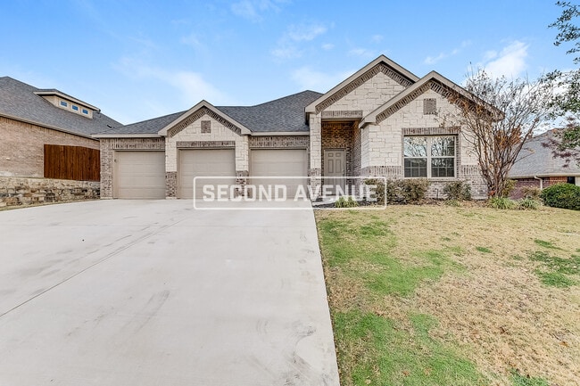 property at 2109 Lorrie Ln