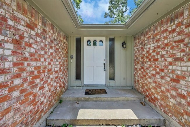 156 Greenleaf Ln in Conroe, TX - Building Photo - Building Photo