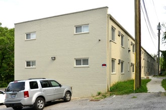 Victory Commons Apartments in Cincinnati, OH - Foto de edificio - Building Photo