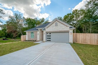 24938 Shady Oak Dr in Hockley, TX - Building Photo - Building Photo